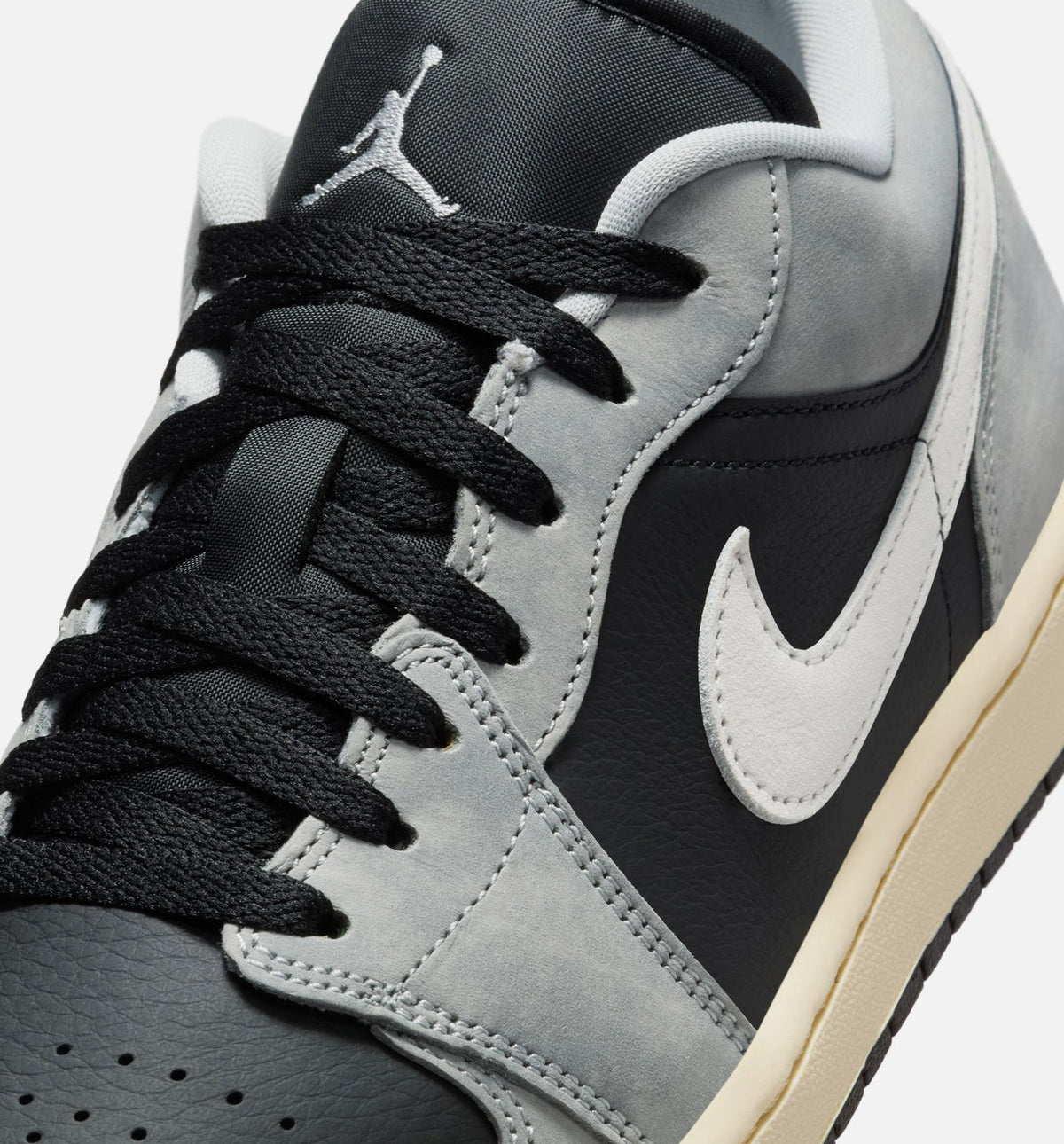 Air Jordan 1 Low SE Men's Sneakers - Light Smoke Grey / Off Noir